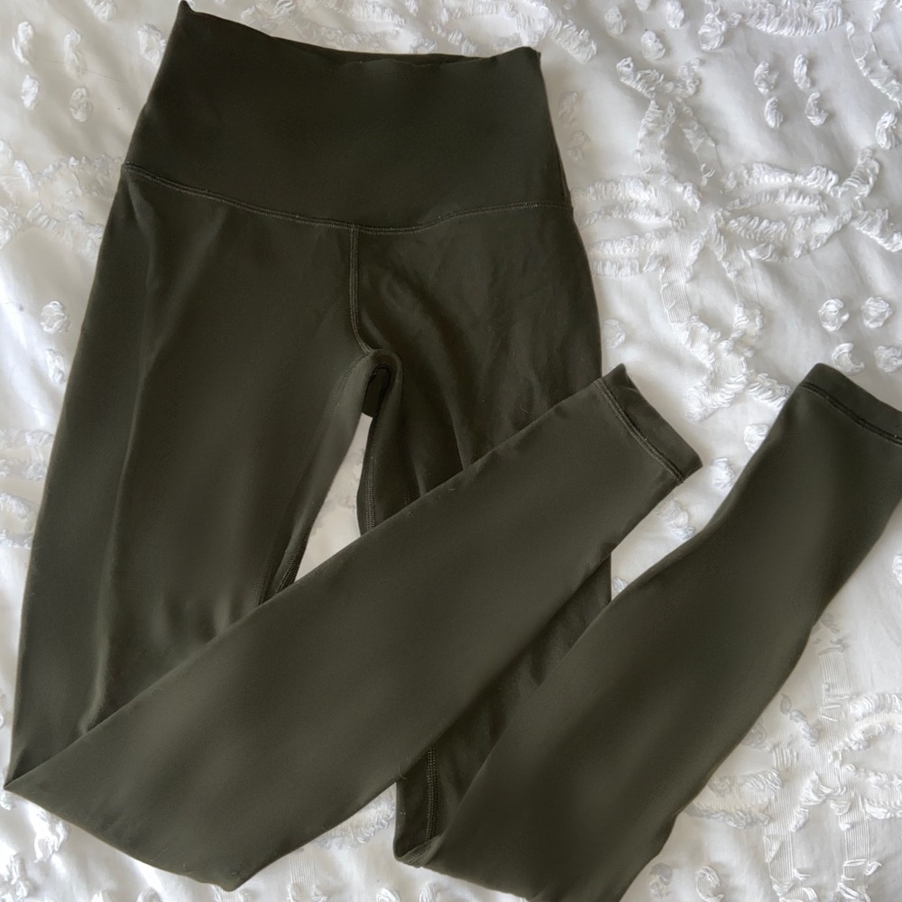 Lululemon align leggings “25